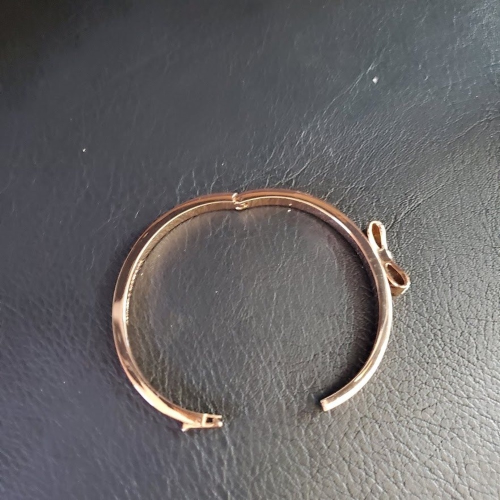 Kate Spade Ready Set Bow Hinged Bangle Bracelet Rose Gold with Pave Bow Signed - Picture 10 of 11